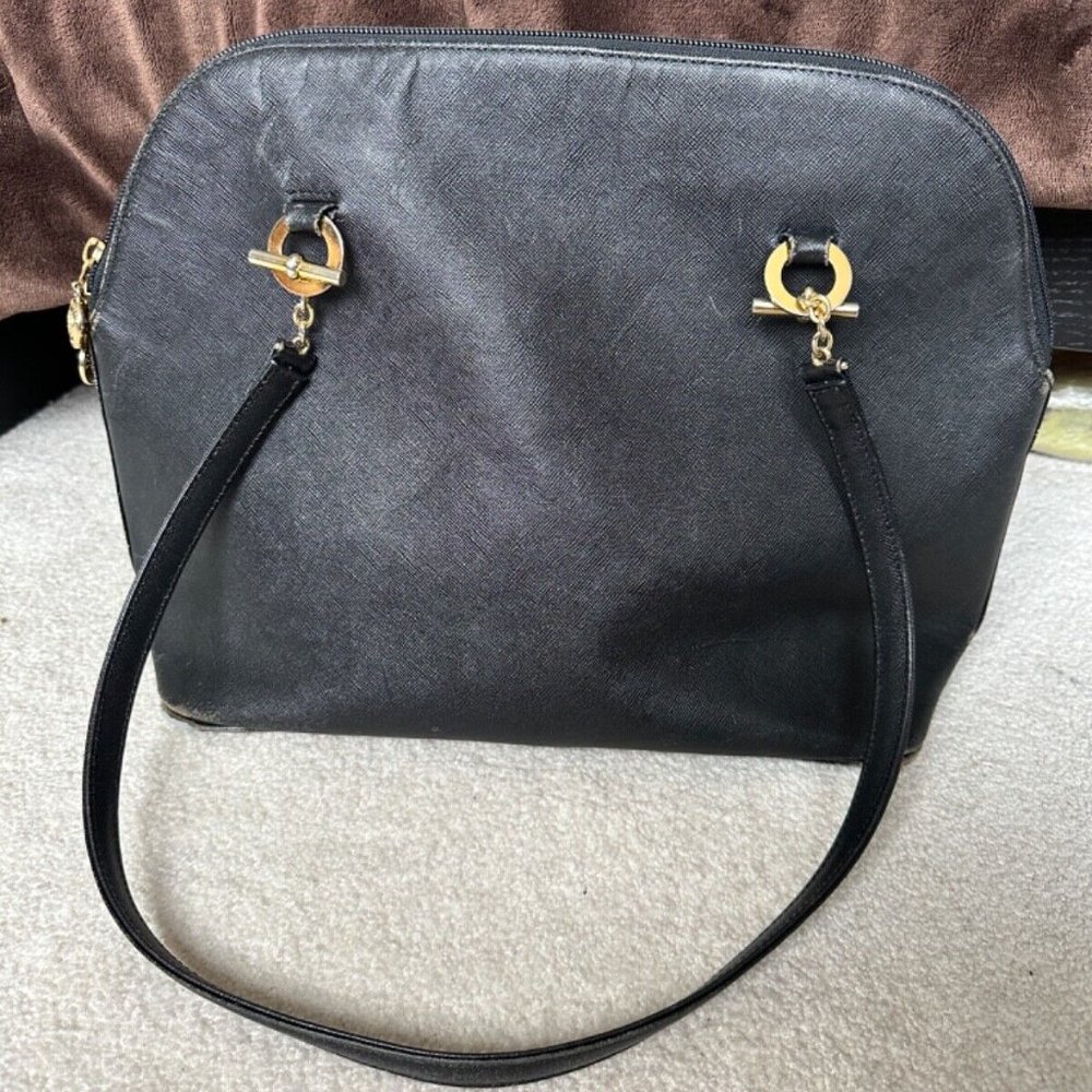 Authentic YURIE NITANI Black Leather Shoulder Bag